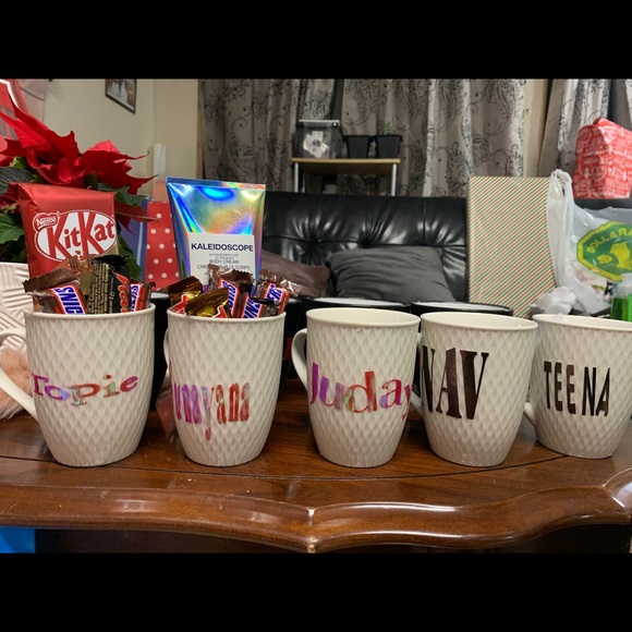 Custom gifts and souvenirs - Picture 11 of 16